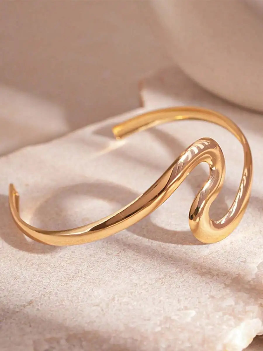 Gold Tone Fluid Curve Cuff Bracelet For Women Minimalist Summer Party Jewelry Gift