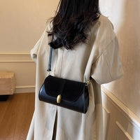 Fashion PU Shoulder Bag Stylish Crossbody Bag Adjustable Strap Vintage Small Tote Bag Trendy Commuting Bag Slouchy Hobo Bag
