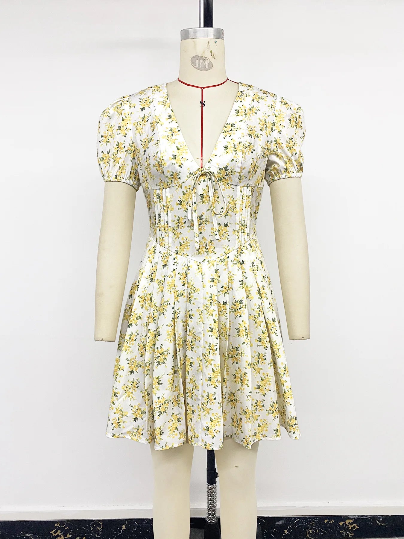 2026 New Floral Print Bow Pleated Summer Dress Women Elegant V-neck Puff Sleeve Mini Dress Female Holiday Beach Sundress