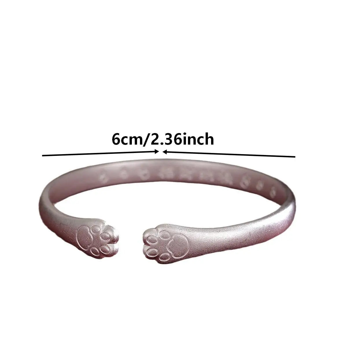 Solid cat paw bracelet for women, simple and trendy design, minimalist and niche, women's wristband, daily wear jewelry, elegant